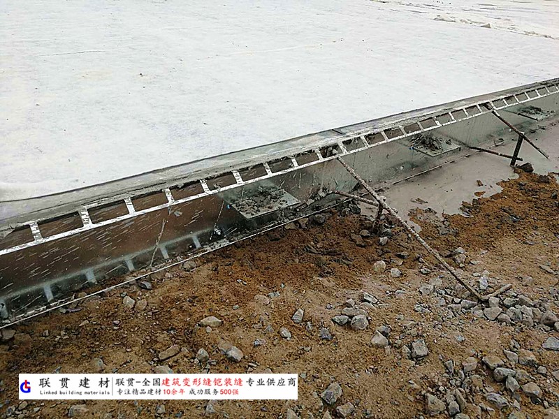 铜仁市铠装缝案例